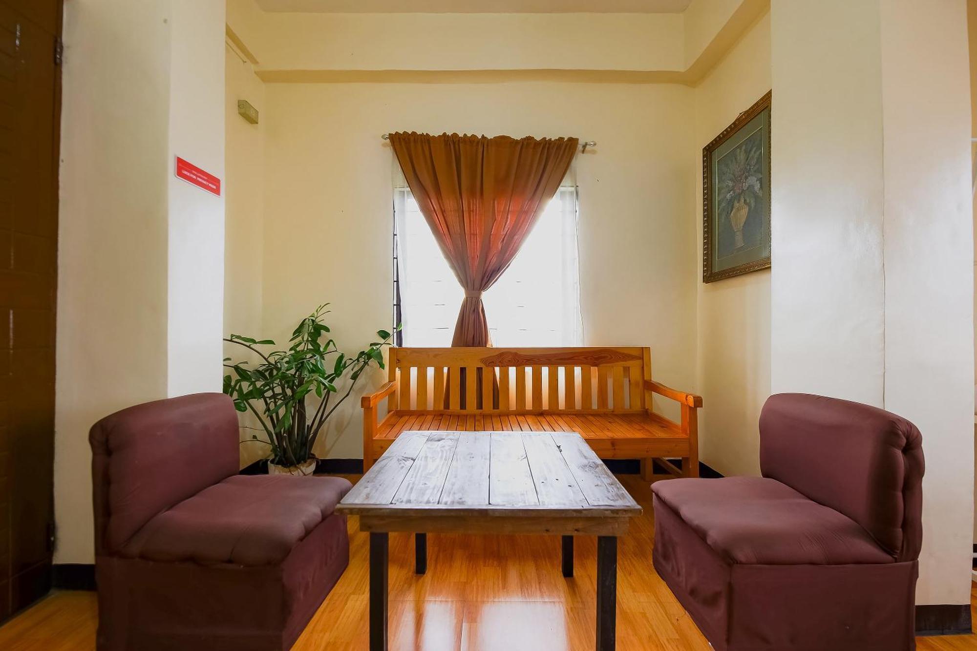 Oyo 431 Apollo 11 Apartelle Pasay Exteriör bild
