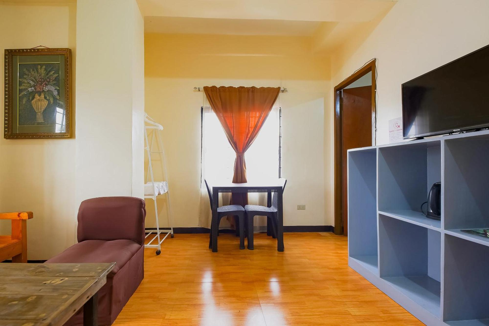 Oyo 431 Apollo 11 Apartelle Pasay Exteriör bild